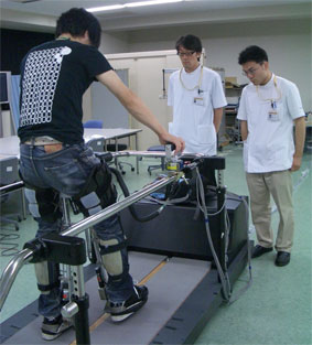 ロボット歩行